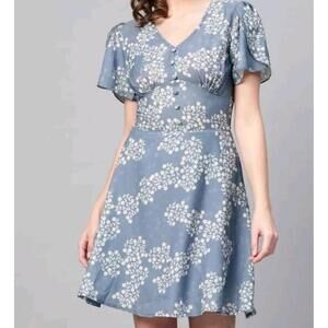 Sassafras Dress Womens XS Blue Floral Button Front Fit & Flare Short Sleeve